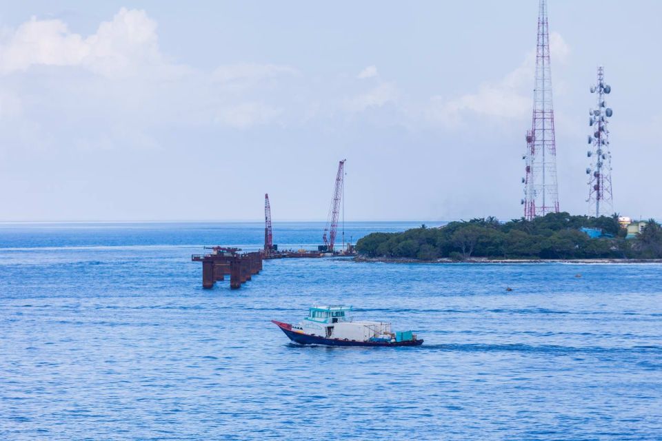 Villimale' beyrun launch akaa dhoanyeh jehi accident eh: Dhe meehakah aniyaa vehjje 