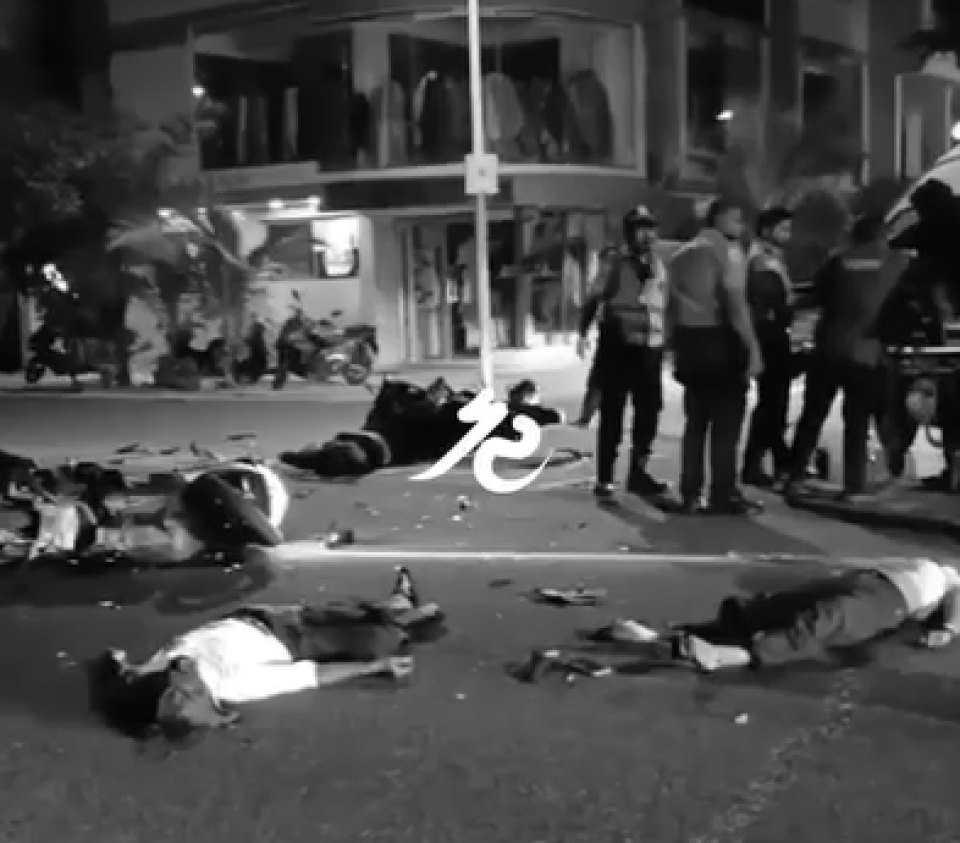 Hulhumale phase 2 gai dhe cycl jehi hingi accident gai 5 meehakah aniyaave faruvaa dhenee