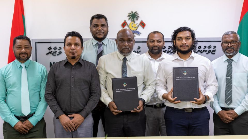 Feridhoo adhi Magoodhoo football dhandu tharaggeekuran havaalukohffi