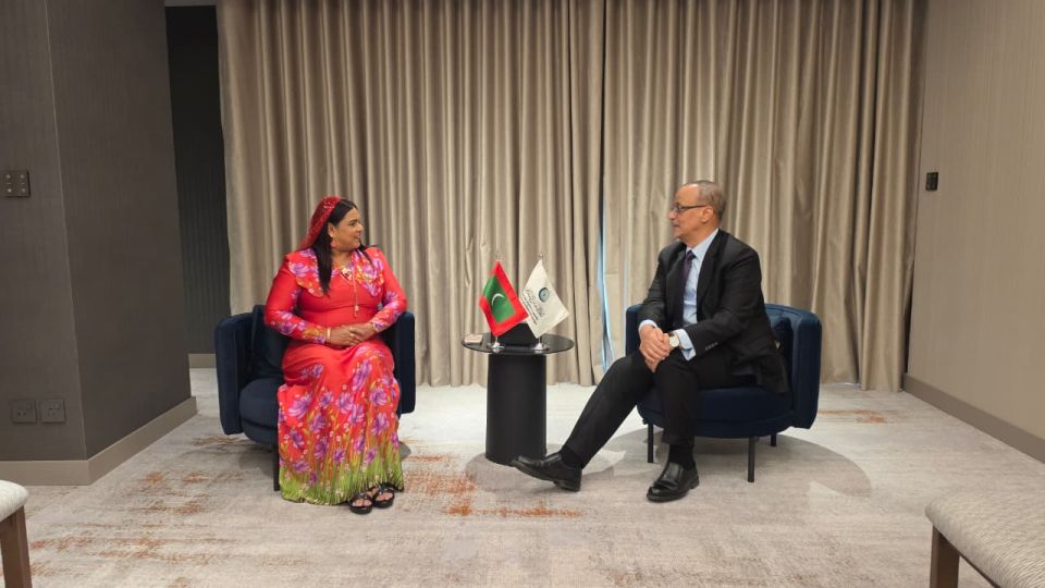 Moosumee badhaluthakaa anhenun baaruveri kuruvun: OIC ge SG aa eku Foreign minister muhimmu mashvaraathakeh kuravvaifi 