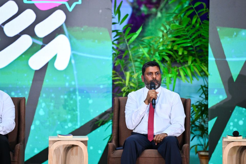 Mi aharakee kulhivaru ministry ge thaareehugaives enme gina mashroou hingaa aharu: Raafiu