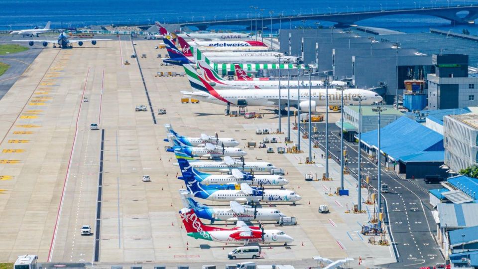 Winter season ah VIA ge terminal 2 in bainalaguvaamee 10 airline ehge check-in fashanee