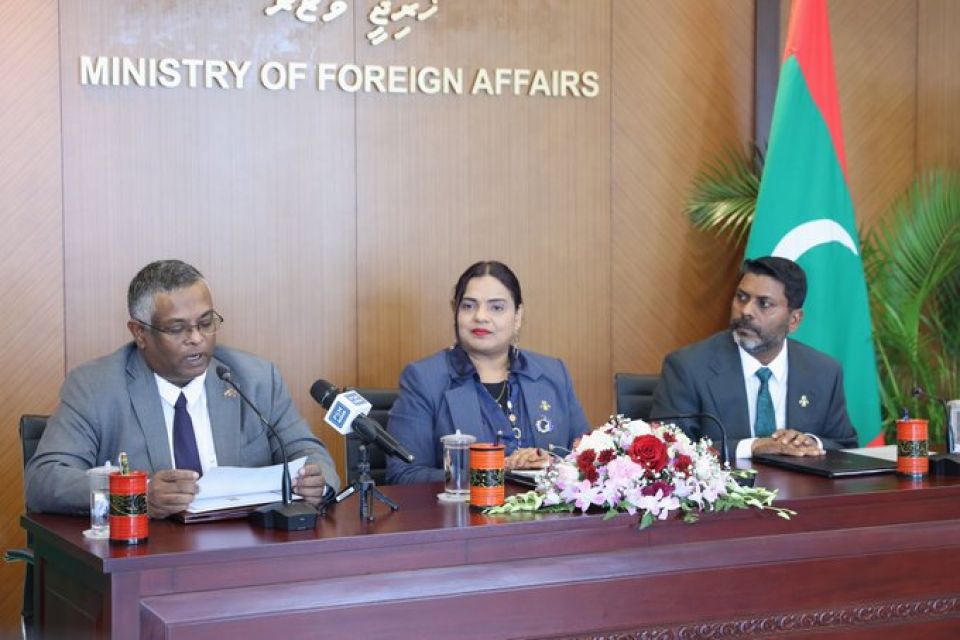India ge eheegai 3 rashehge fitness center ah beynunvaa saamaanu hoadhan ehbbasvumehgai soe koffi 