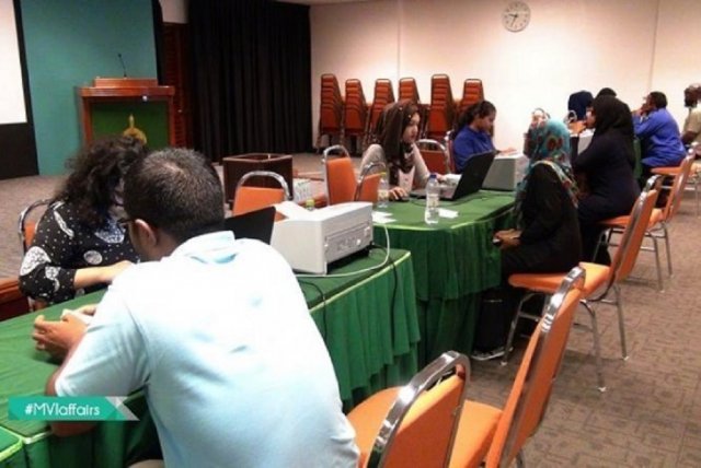 Naeema Moosa ge maru: Bali haalathu huri gothun sharuthu thakakaa eku Favaaz ge bandhah lui dheefi