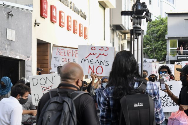 Kudakudhinnaa gulhey badhu ahulaagee manzaru ehmme fasseyhain liben hunna gaumakee raajje: Dhiraasaa