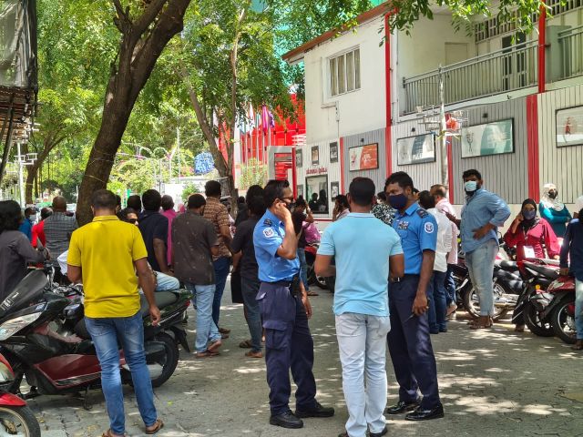 Thimarafushee terrorism ge massalaigai salaamaiy vi meehunnah Monicon amuru neredheyn edhijje 