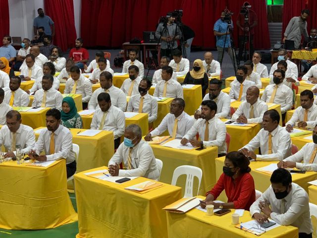 Theyo masdhalhu vikkaa adhadhu MIFCO in limit koffi 