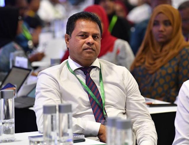 Iceplant corruption: Kaizaan investment ah 7.2 million dhakkan FENAKA ah hukum koffi
