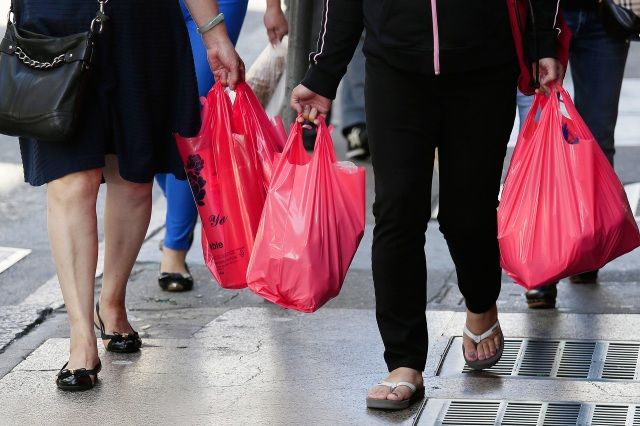 Plastic kothalhun nagaa fee ah lui dhinumah kuni manage kurumuge gaanoonah islaaheh