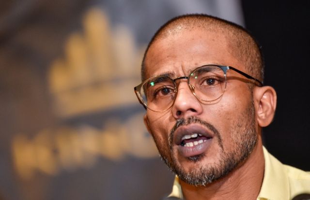 STO aharee dhuvahu haassa inaamu thakeh libumuge furusathu