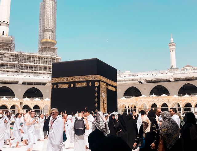 Umrah ah dhiya 2 dhivehsaku niyaavehje