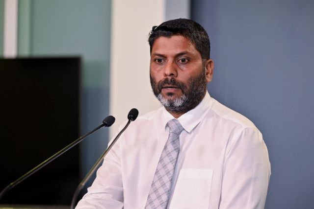 Wallet eh vagah negi meehaku hoadha dheyn fuluhun aanmunge eheetherikamah edhijje