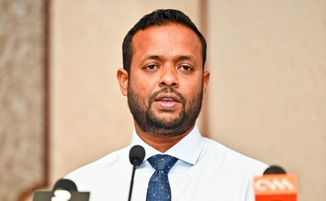 Siyaasathakee ehves boa hiyaa vahi kameh neh aailaa thakah isskan dhinun: Muh'thalib