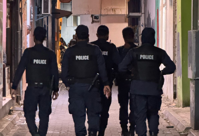 Sihuru hedhi kamuge thuhumathugai Male in umurun dhuvas vee meehaku hayyaru koffi
