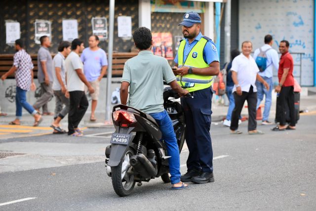 Thakuraarukoh traffic gavaaidhuthakaa hilaafuvaa faraaiythakah harukashi fiyavalhu alhan fashanee 