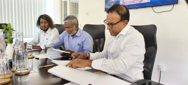 Dhathuruge sababun raajje aai Singapore ge gulhun ithuru harufathakah gendhevijje: Raees