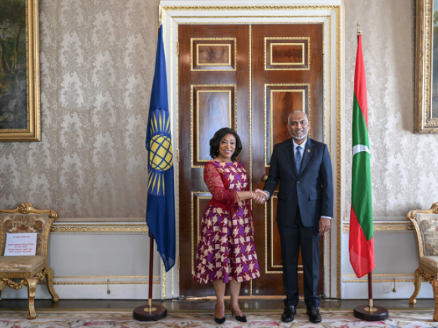 Common Wealth ge Secretary General aai Raees badhdhalu kuravavaifi