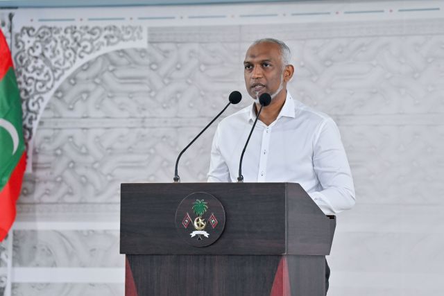Addu vote: vakivaki counci thakaa eku libeyne block grantge adhadhu raees vidhaalhuvehje