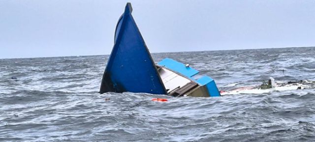 Kandumatheege ithuru haadhisaaeh, adiah dhiya mudhaa ufuaa boat ehga thibi 5 falhuverin salaamaiykoffi 