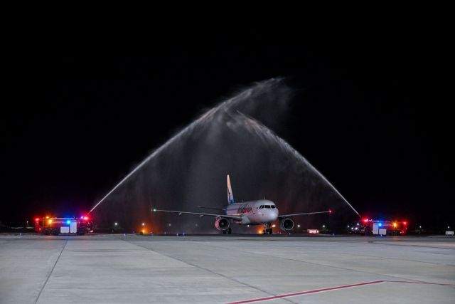 Zamaanee fenvarah tharaggee koh, uthuruge tharaggeeaa gulhifaivaa Hanimaadhoo airport hulhuvaifi 