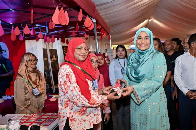 Raees ge anbikanbalun Sajidha heath expo 2025 hulhuvaidhehvaifi 