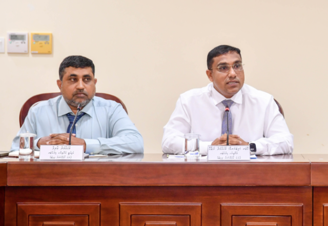 Commiteen faaskuree memberunge gondi gelleyiru rayyithunge vote akah nudhaan 
