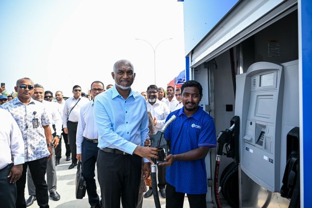 Masveringe dhuvahuge rasmee jalsaa ah Raees ge dhe kanbalun Dhuvaafarah 