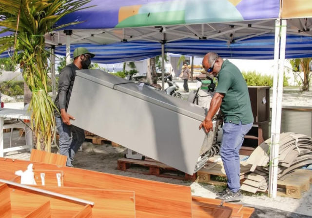 Raajje sarahadhugai gaanoonaa hilaafah harakaaitheri vamundhiya Lanka ge dhe boateh athulaigenfi 