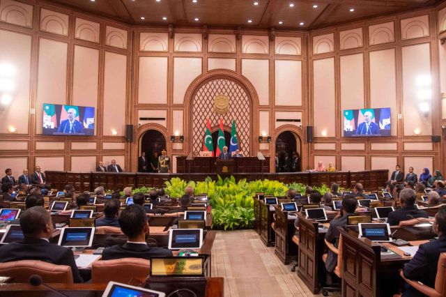 Meekail aai Ziyad ge nan ihvvaa majileehuge thalhumun nerefi 