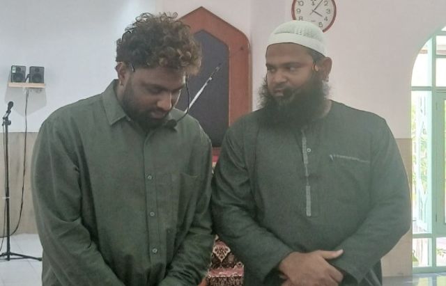 Addu city Feydhoogau masaihkaih kuraa Sri Lanka rayyithaku islam vehjje  