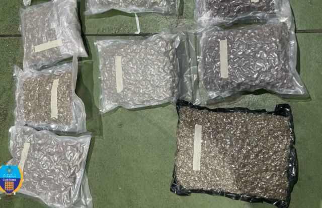 Vaige magun Raajje ethere kuran ulhunu 2 kilo ge masthuvaathakethi customs in athulaigenfi