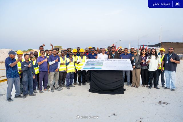 Dhidhdhoo football dhandu tharaggee kurun: amalee masakkaiy fashaifi