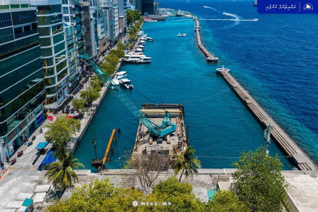 Boduthakurufaanu magu tharaggee kurun: 4 vana segmentge sheet pile kurumuge masakkaiy fashaifi 