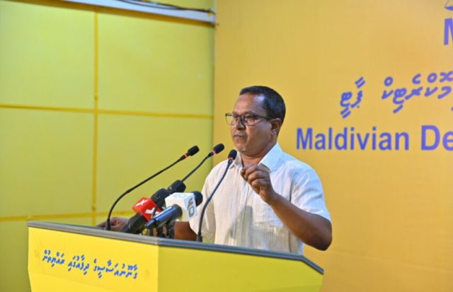 Olhuvaalaigen Manadhoo Thorig PNC ah vehdhi kamuge hekkaai gareenaa neiy: PG 