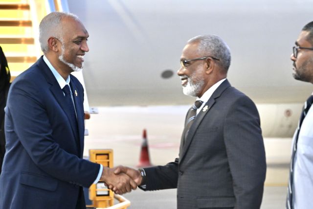 Raees ge dhe kanbalun Umrah ge alhukamah fahu Raajje vadaigenfi 