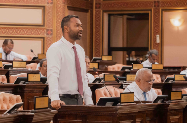  Councilorunge musaara ah heyo badhaleh genaumah Meekail Majileehah qaraareh husha'halhuhvaifi