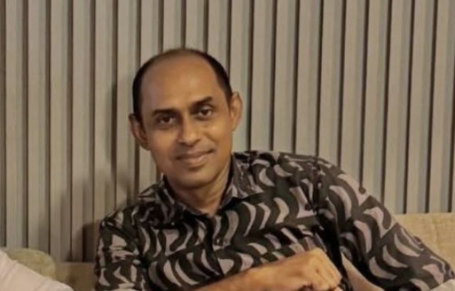 Fuluhunge vazeefaa in vaki kurithaa 12 aharu fahun Inspector Shiyam ah alun vazeefaa dheyn hukum kohffi