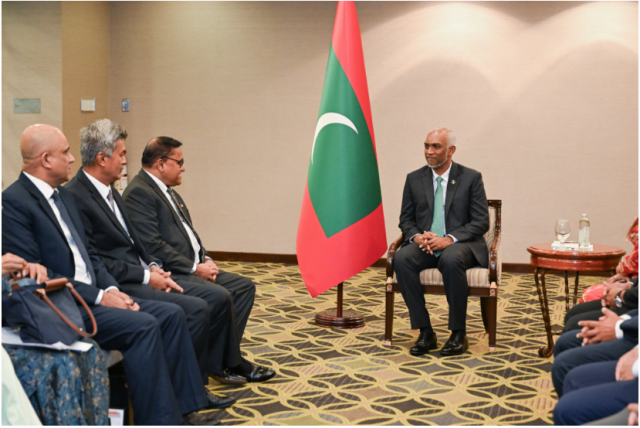Thimaavettaa, fathuruverikamaa, viyafaareefe dhaairaain ehbaarulun ithurukurumah Lanka aaeku mashvaraakohffi