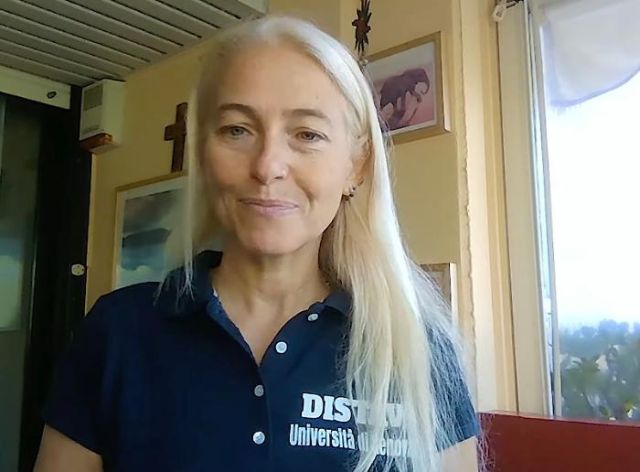 UPDATE- V. Atoll diving haadhisaa: maruvefaivanee Italy ge University of Genoa ge mashhooru professor eh