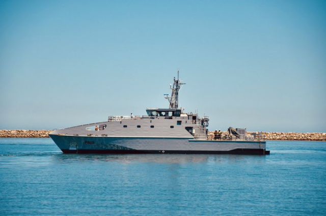 Australia in hadhiyaakuri petrol boat: Dhivehi sifainge belumuge dhashun raajj eaumah dhathuru fashaifi 