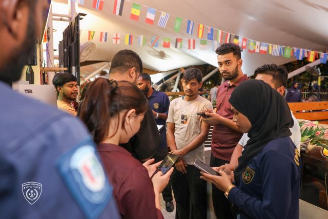 Food court thakah haassakoh kuriah gendhiya raid operationehgai 27 bidheyseeaku athulaigenfi 