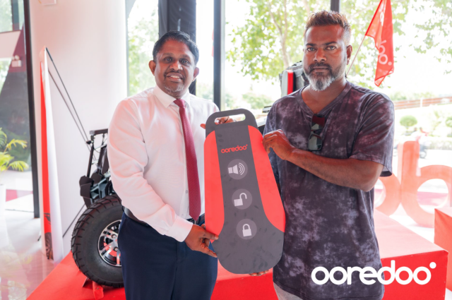 Ooredoo hingaa promotion ge thinvana naseebuveriakah Ali Shareef