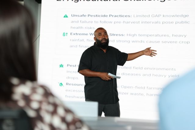 Youth Ministry ge State minister Abdhul Latheef magaamun vaki koffi