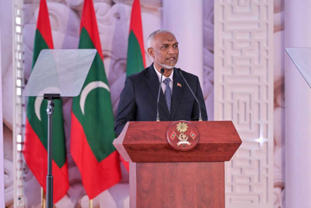 Qaumu hingumu ge falsafaa Utheem mahaaradhun ge seerathun libey: Raees