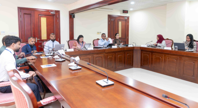 Maliyyathu committee ah MMA haaziru kuri bahdhalu vun sirru kohffi