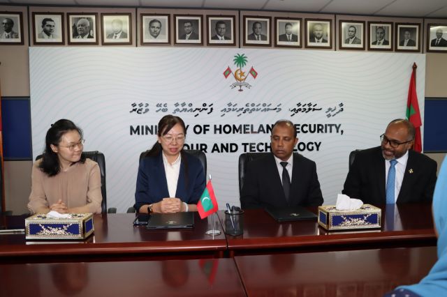 NDA ge faruvaathah AI medhuverikoh zamaanee kuranee