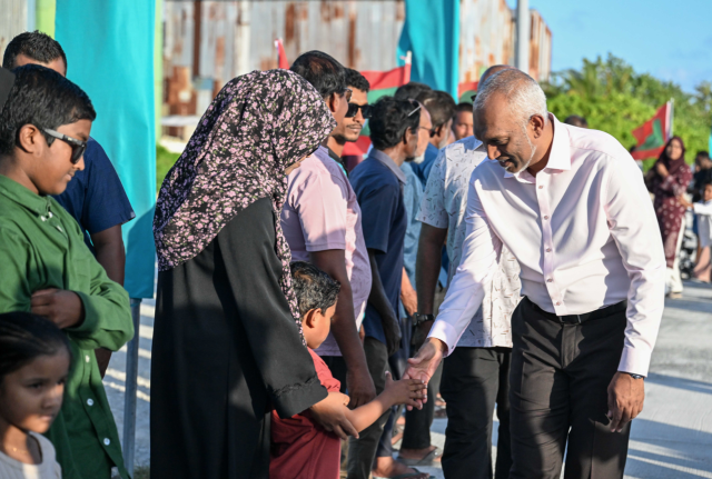 Rayyithun ge adu: Raees aa badhdhalu kurumuge furusathu 8 dhairaa akah