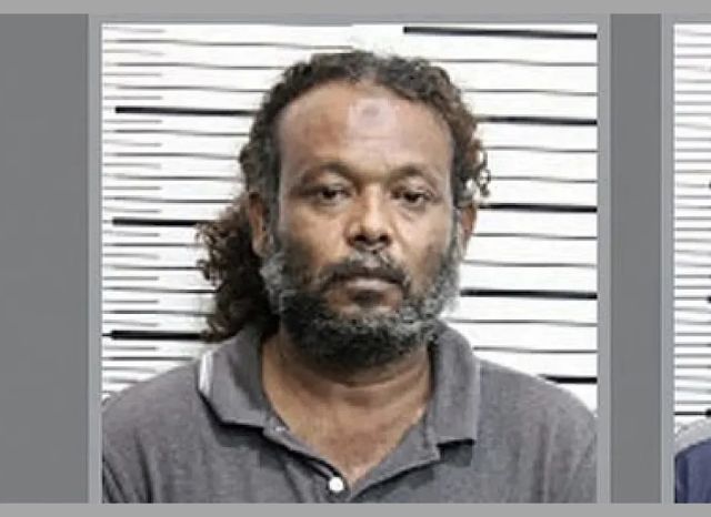 Tharaggee nukurevi huri falhuthakaai rah: 8 aharuvee thanthan athulanee