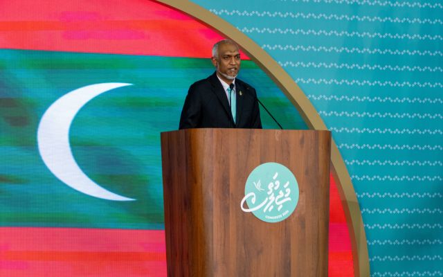 PNC ge riyaasee ticket raees Muizzu ah aruvaifi 