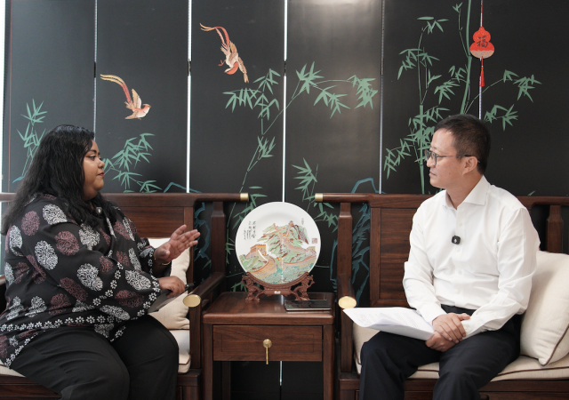 Male' sarahahdhuge magu hedhumaai China-Maldives friendship hospitale masakkaiy 2027gai fashanee